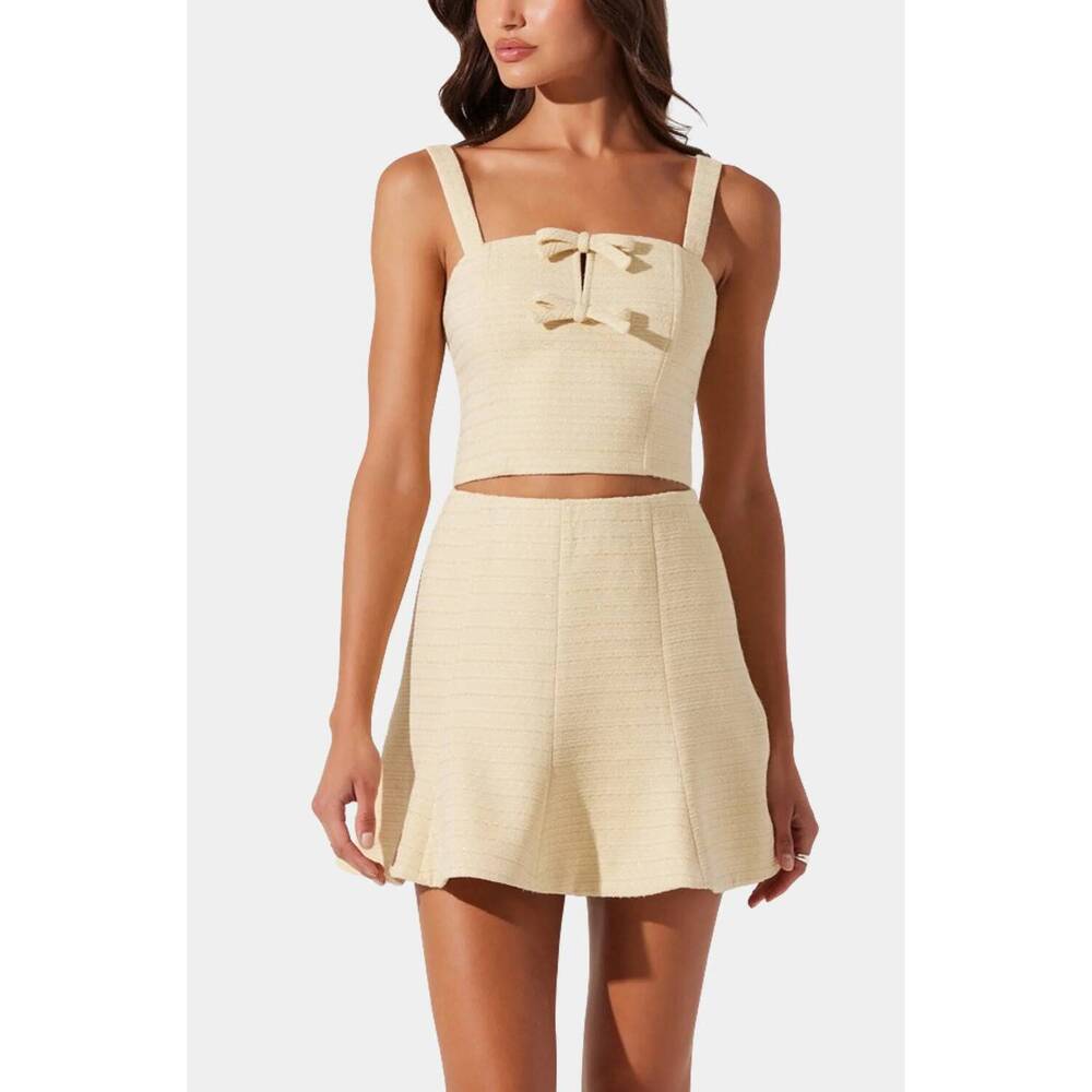 NEW ASTR kiona top in yellow